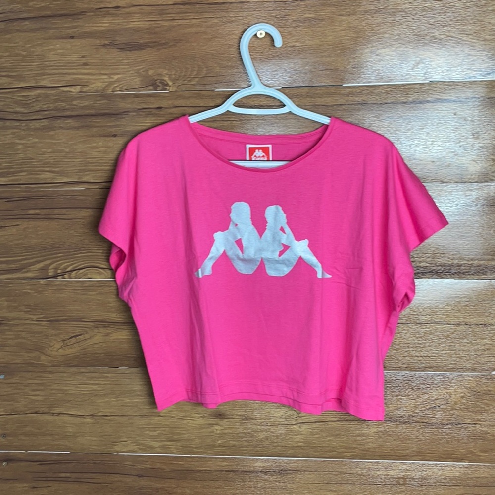 Kappa women’s crop top T-shirt size Large